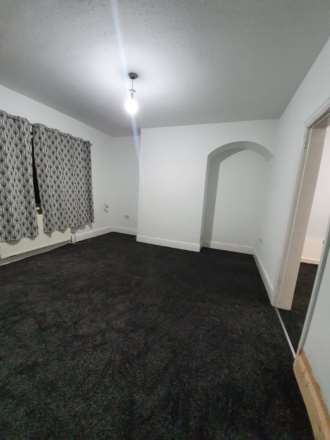 Vale Avenue, Horwich, Image 7