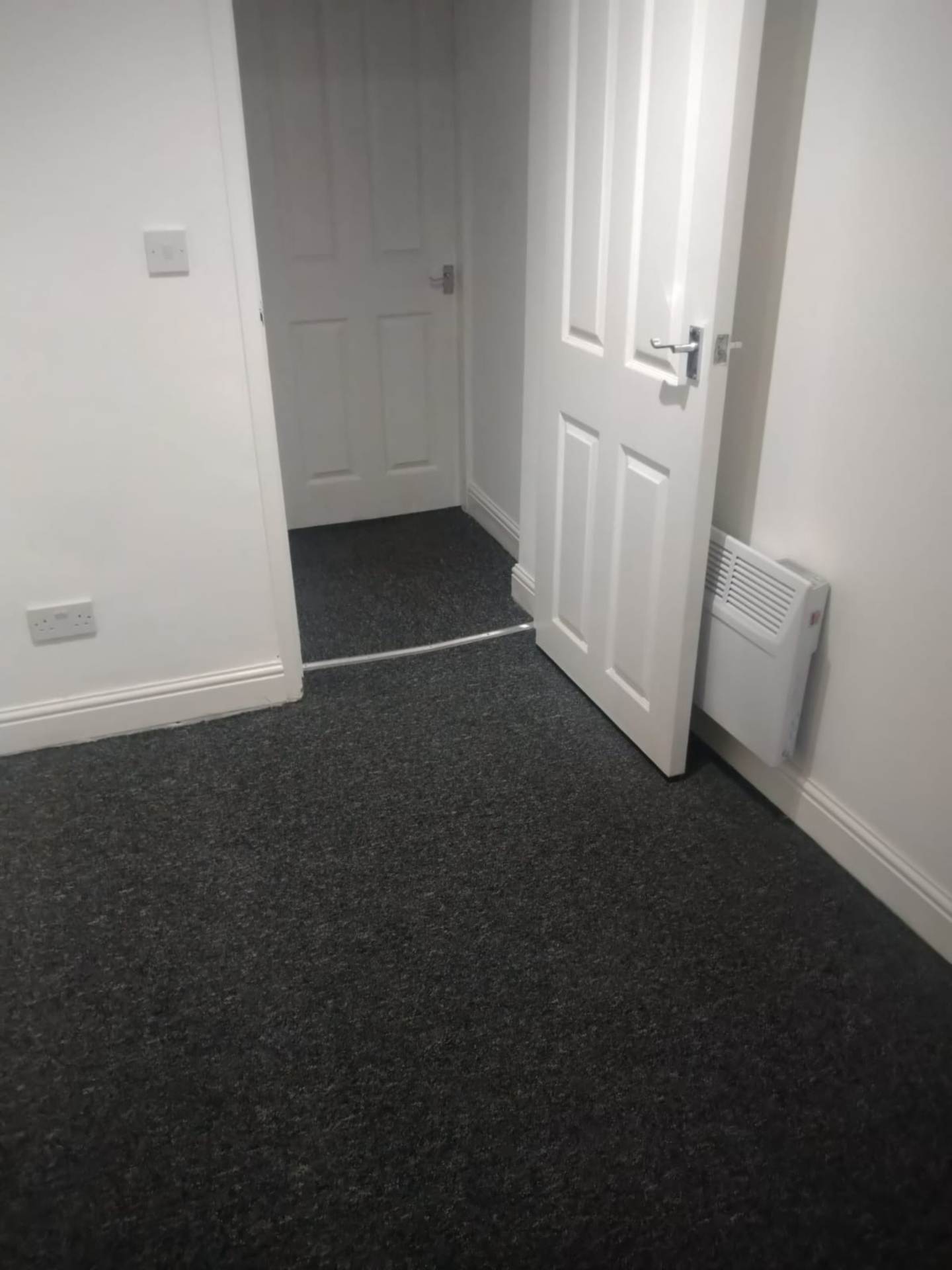 Mottram Road, Stalybridge, Image 8