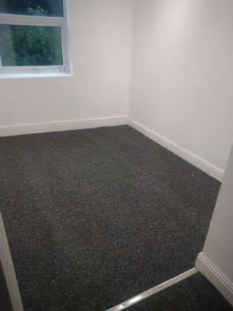 Mottram Road, Stalybridge, Image 3