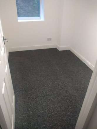 Mottram Road, Stalybridge, Image 9