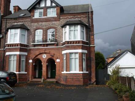Victoria Crescent, Manchester, Image 2