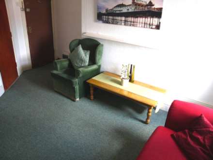 Victoria Crescent, Manchester, Image 6