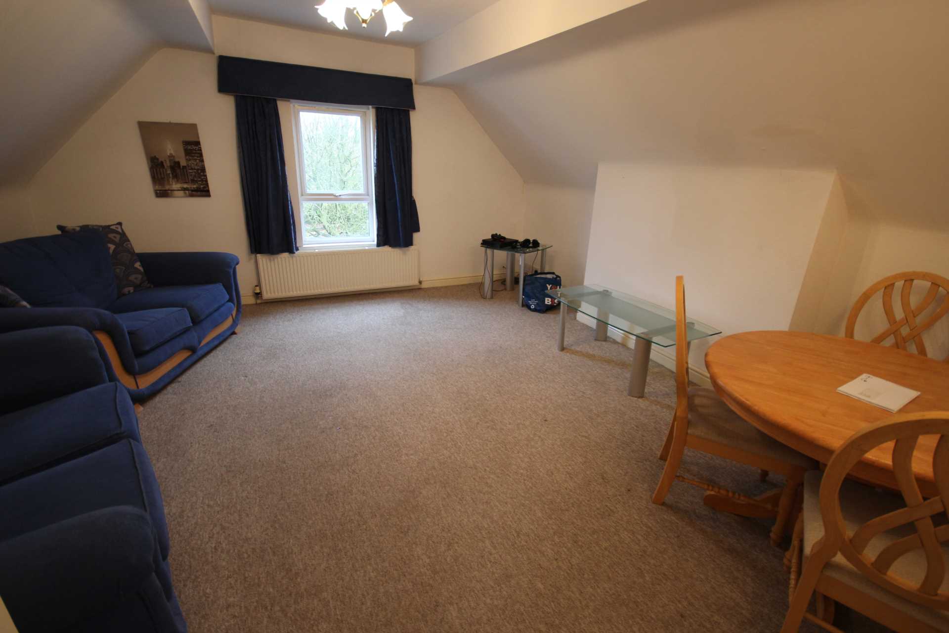 The Polygon, Manchester, Image 1