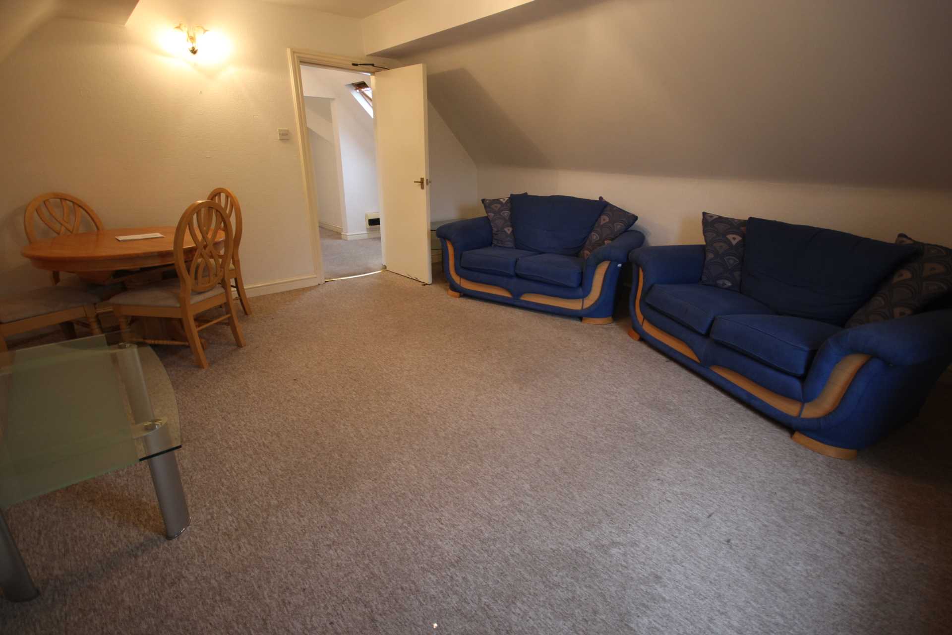 The Polygon, Manchester, Image 2