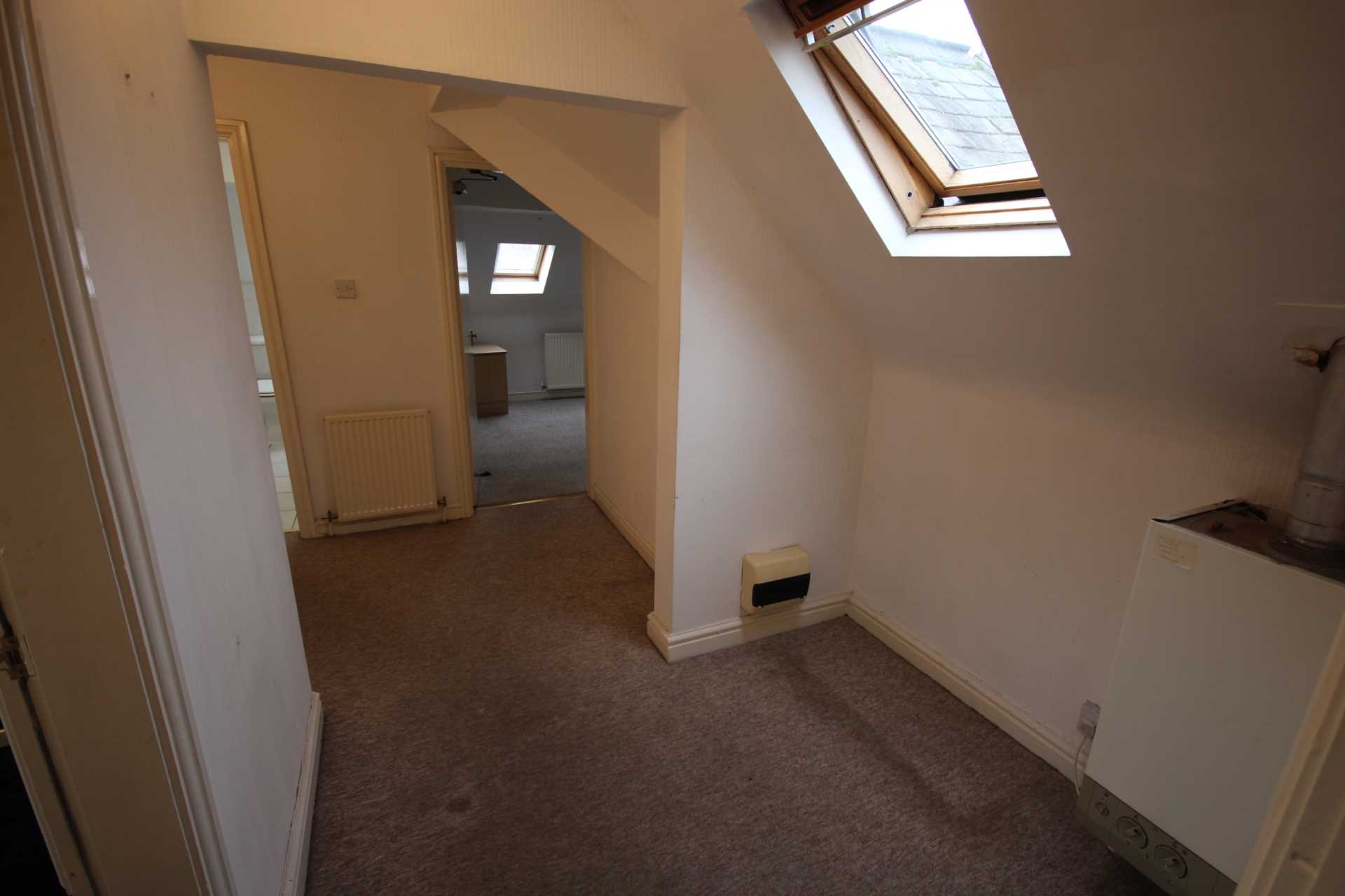 The Polygon, Manchester, Image 4