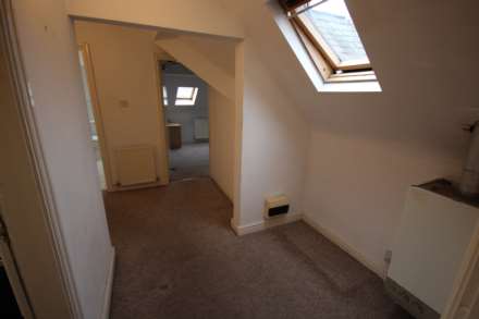 The Polygon, Manchester, Image 4