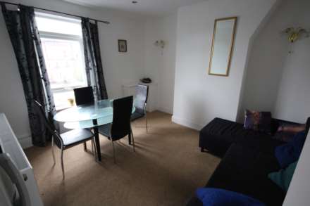 Manchester Road, Pendlebury, Image 3