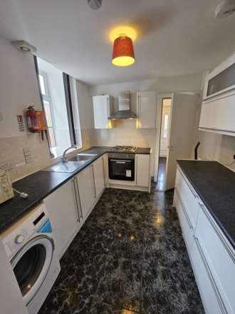 Manchester Road, Pendlebury, Image 7