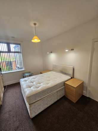 Manchester Road, Pendlebury, Image 9