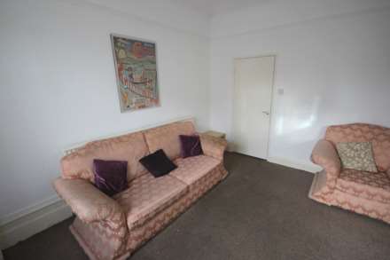 Victoria Crescent, Eccles, Image 4