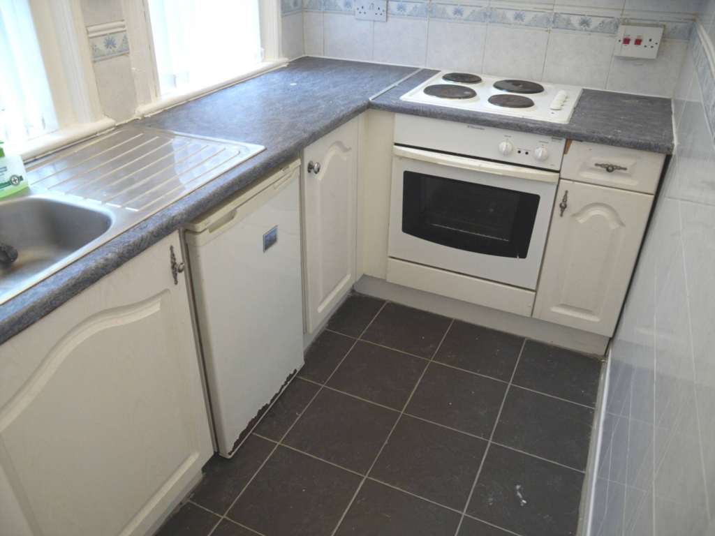 Victoria Crescent, Eccles, Image 3