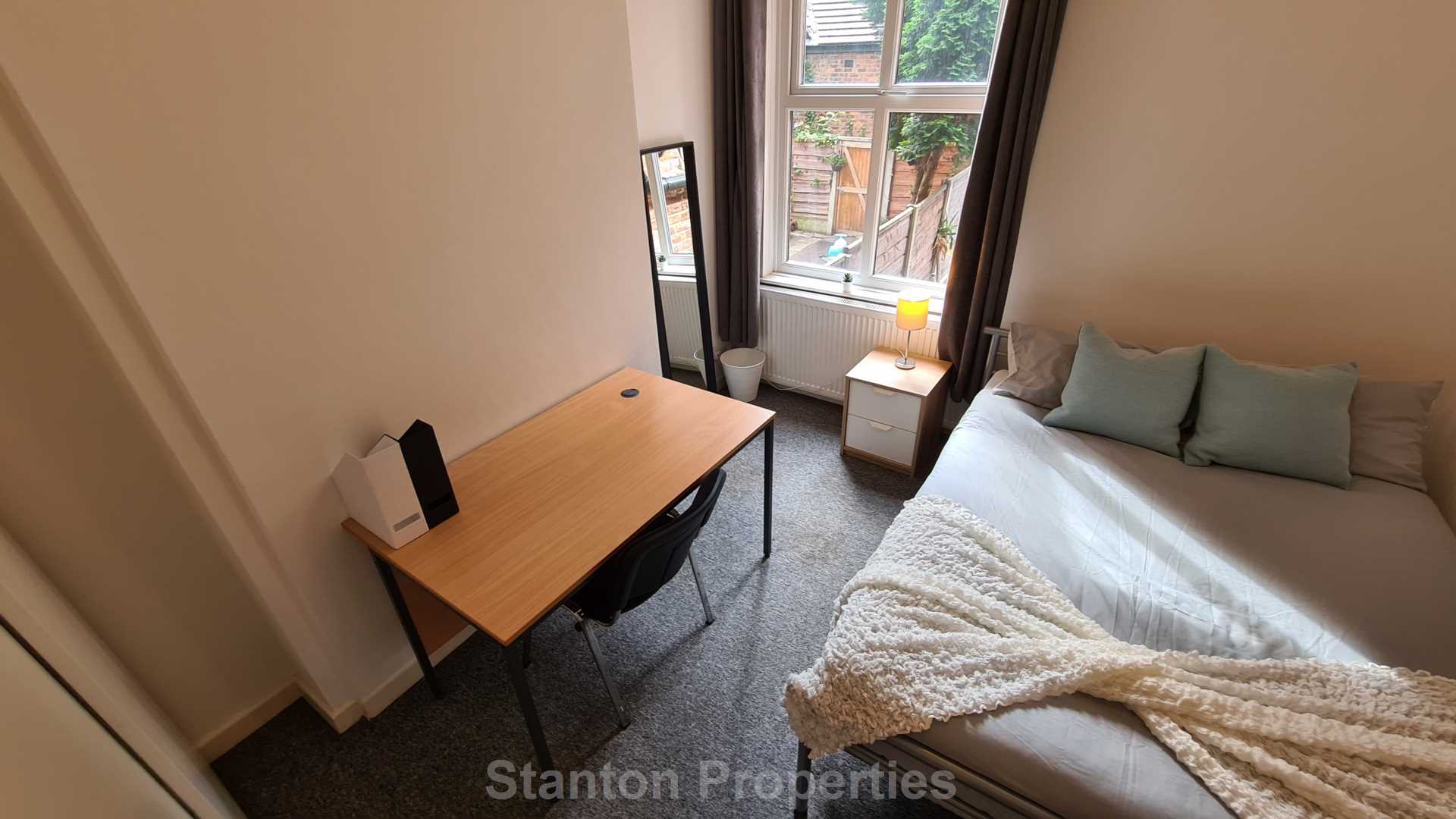 £137 pppw, See Video Tour, Lombard Grove, Fallowfield, Image 3
