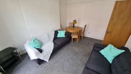 £137 pppw, See Video Tour, Lombard Grove, Fallowfield, Image 2