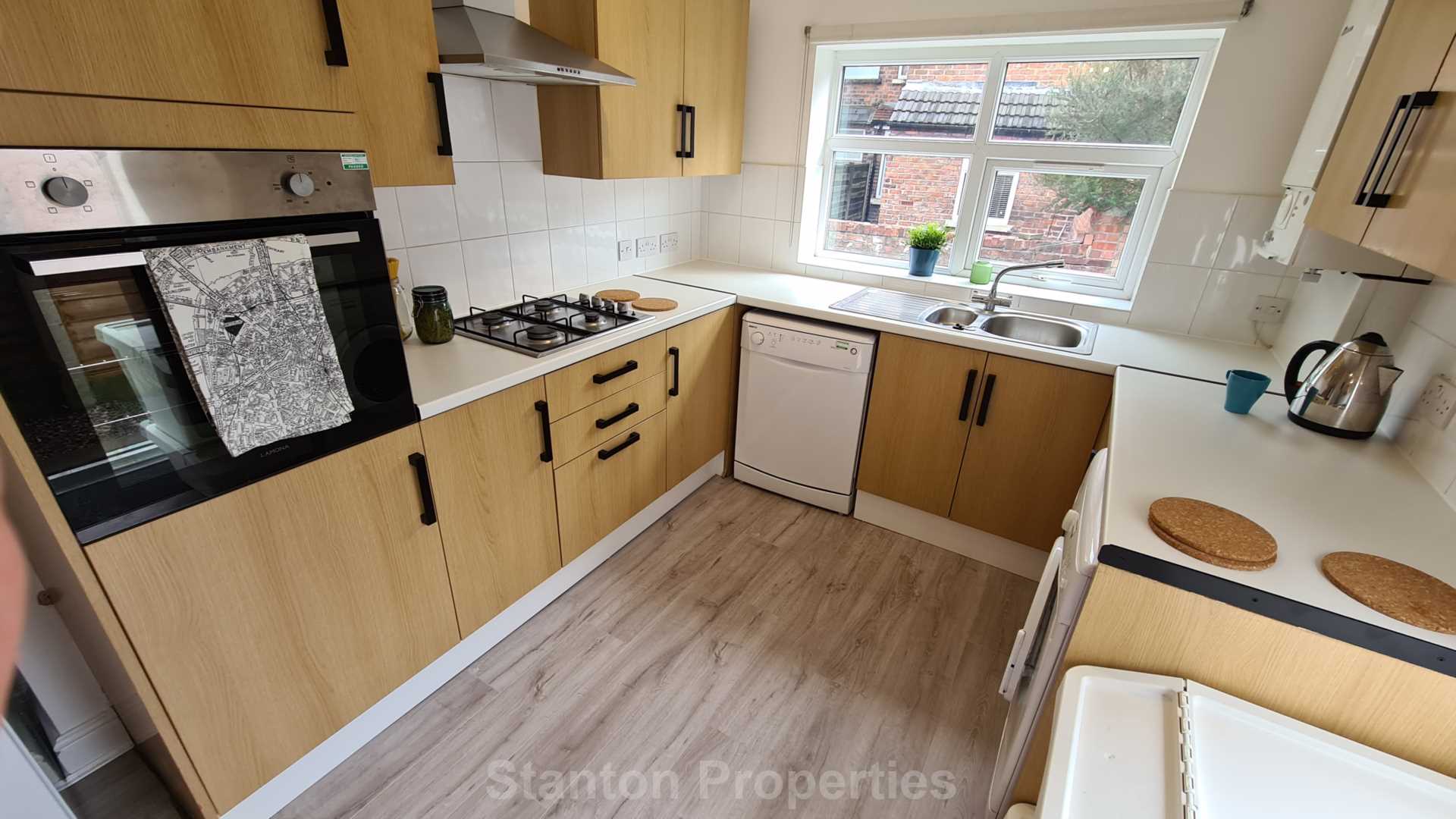 £120 pppw, See Video Tour, Mabfield Road, Manchester, Image 1