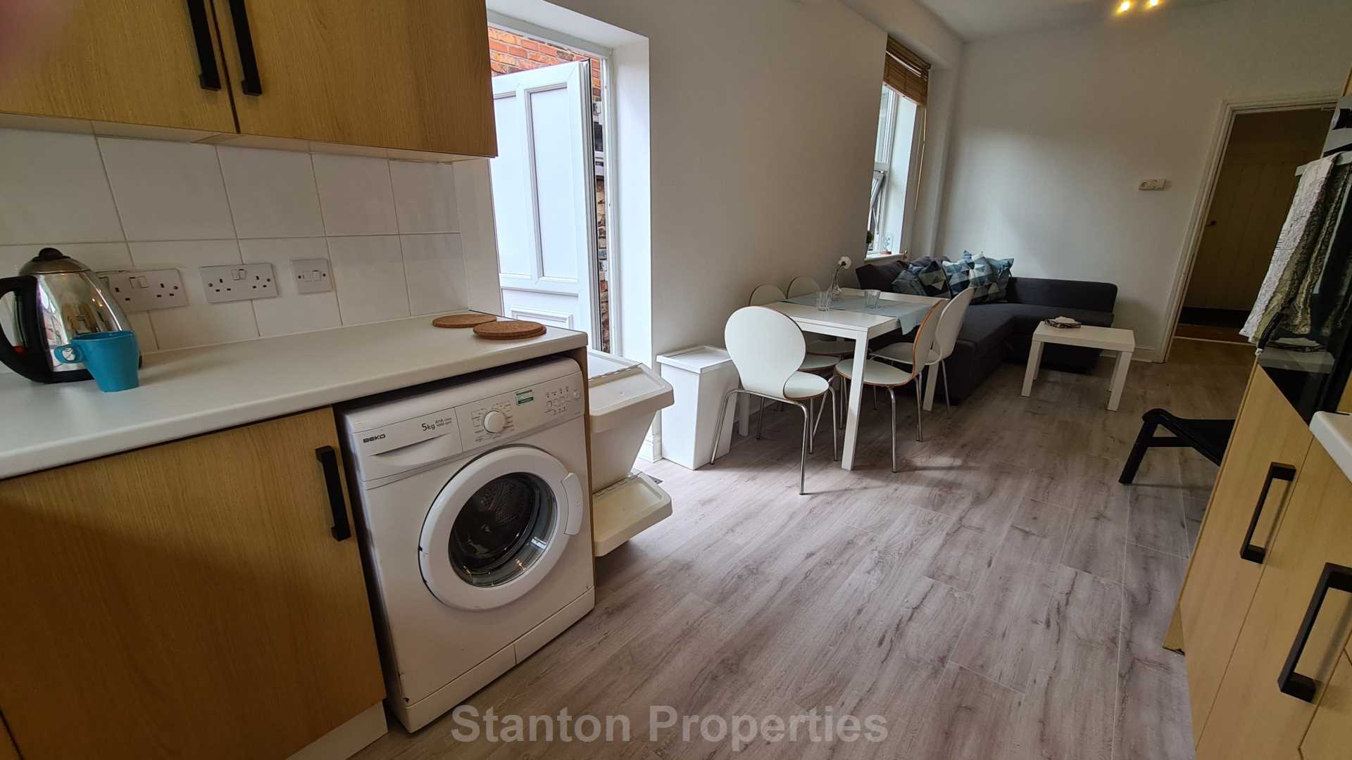 £120 pppw, See Video Tour, Mabfield Road, Manchester, Image 2