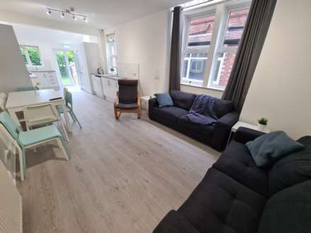 £145 pppw, See Video Tour, Wellington Road, Fallowfield, Image 12