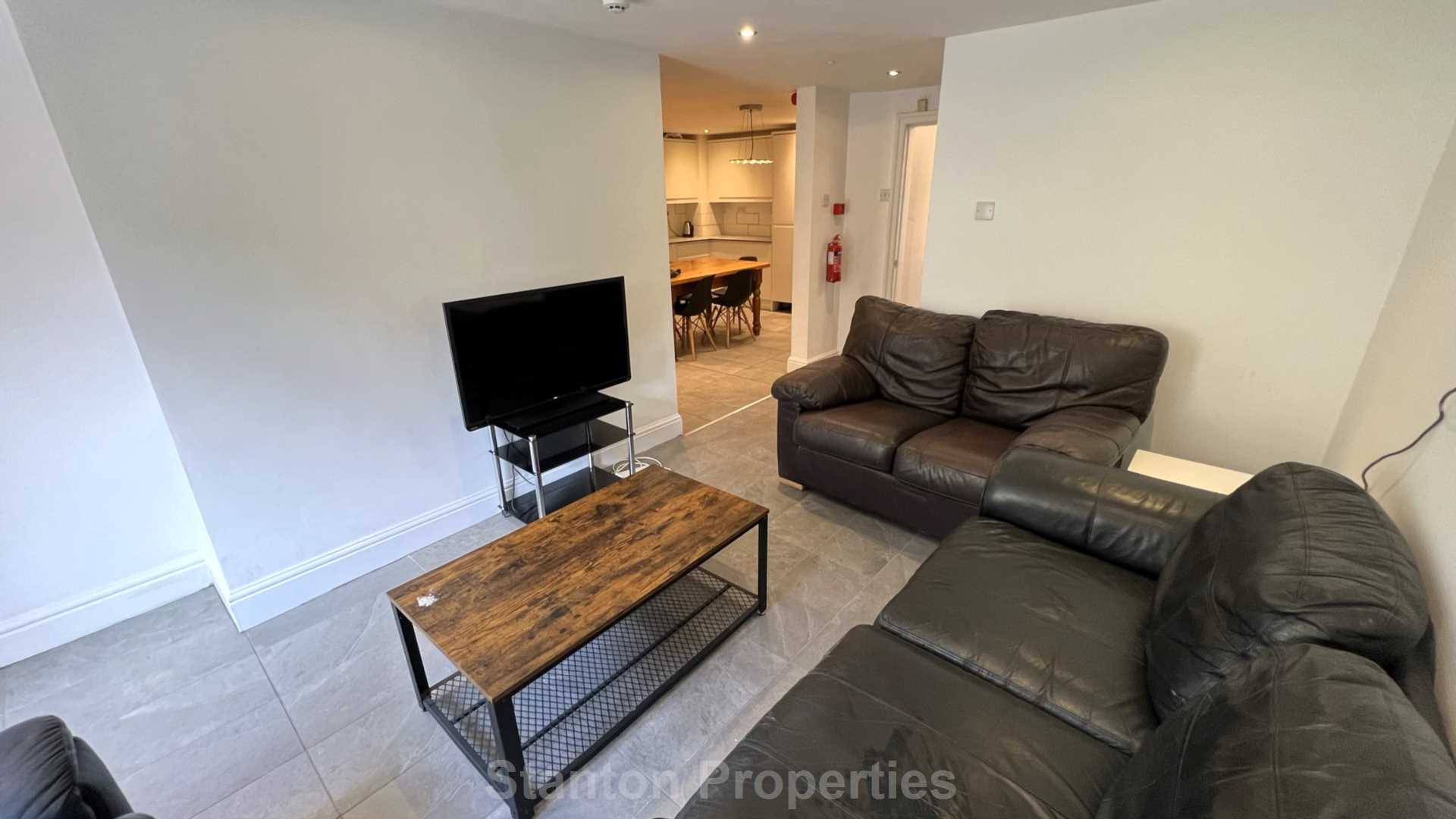 £145 pppw, Linden Grove, Fallowfield, Image 8