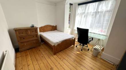 £145 pppw, Linden Grove, Fallowfield, Image 11