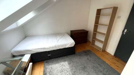 £145 pppw, Linden Grove, Fallowfield, Image 20