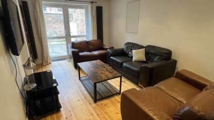 £145 pppw, Linden Grove, Fallowfield, Image 7