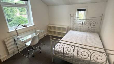 £150 PER WEEK / £650 PER MONTH, Lombard Grove, Manchester, Image 13
