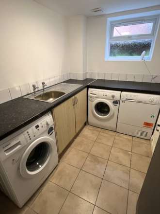 £150 PER WEEK / £650 PER MONTH, Lombard Grove, Manchester, Image 21