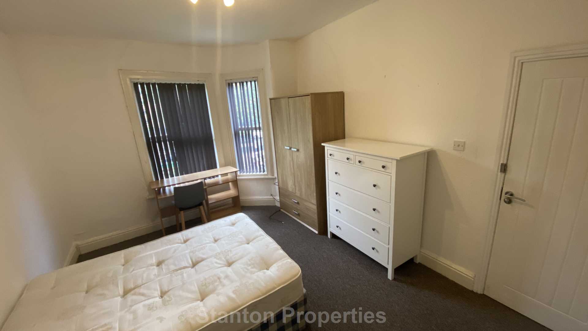£130 pppw, Moseley Road, Fallowfield, M14 6NR, Image 17