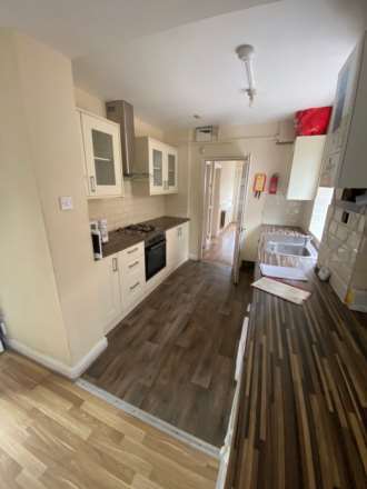 £120 pppw, Weld Road, Withington, Image 5
