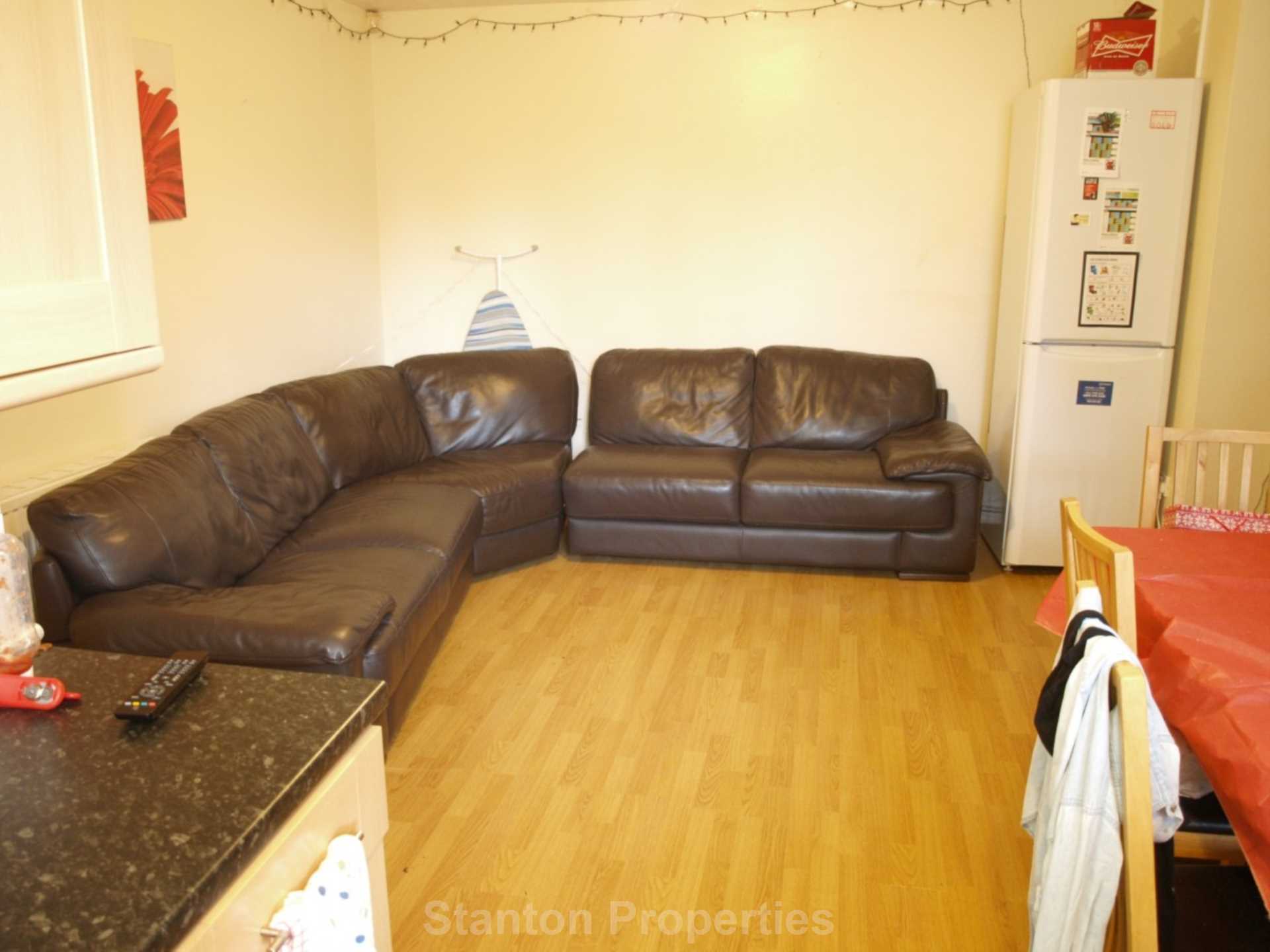 £115 pppw excluding bills, See Video Tour, Mauldeth Road, Withington, Image 3