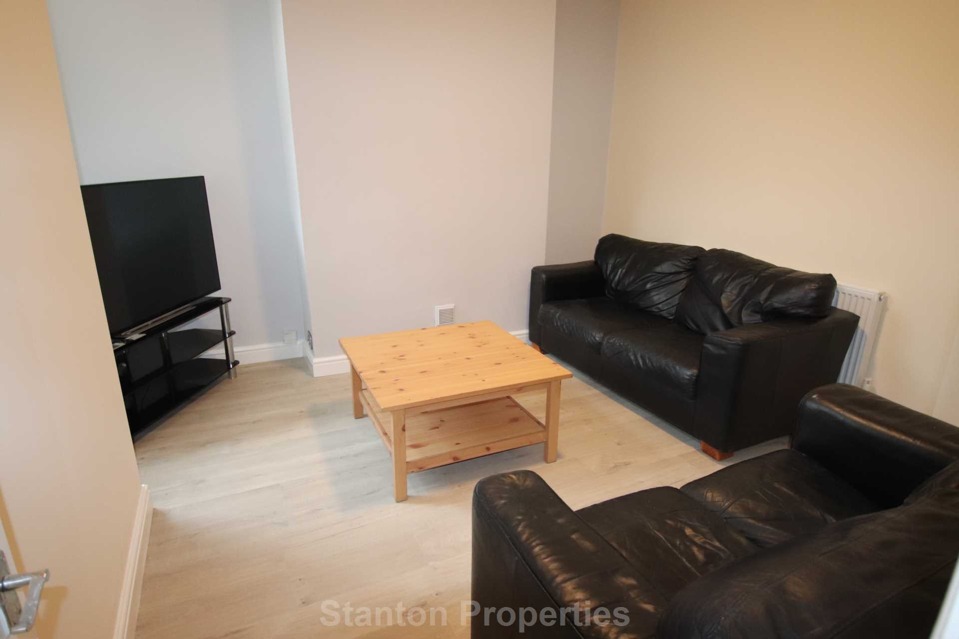 See Video Tour, £115 pppw, Moseley Road, Fallowfield, M14 6PB, Image 2