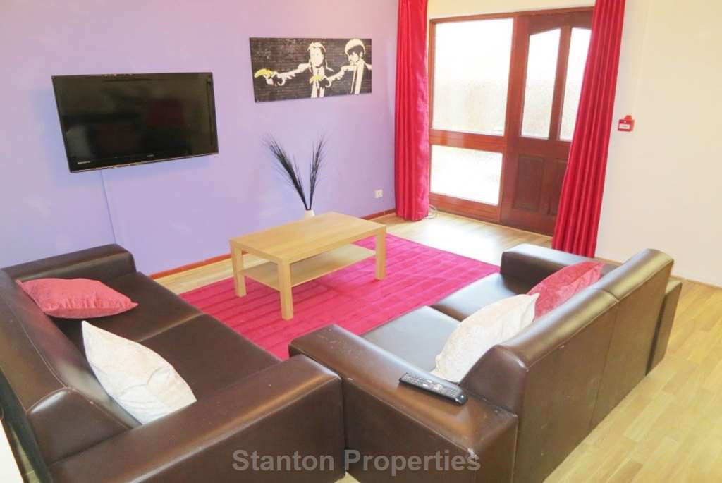 £150 pppw Bills Included, Patten Street, Withington, Image 2