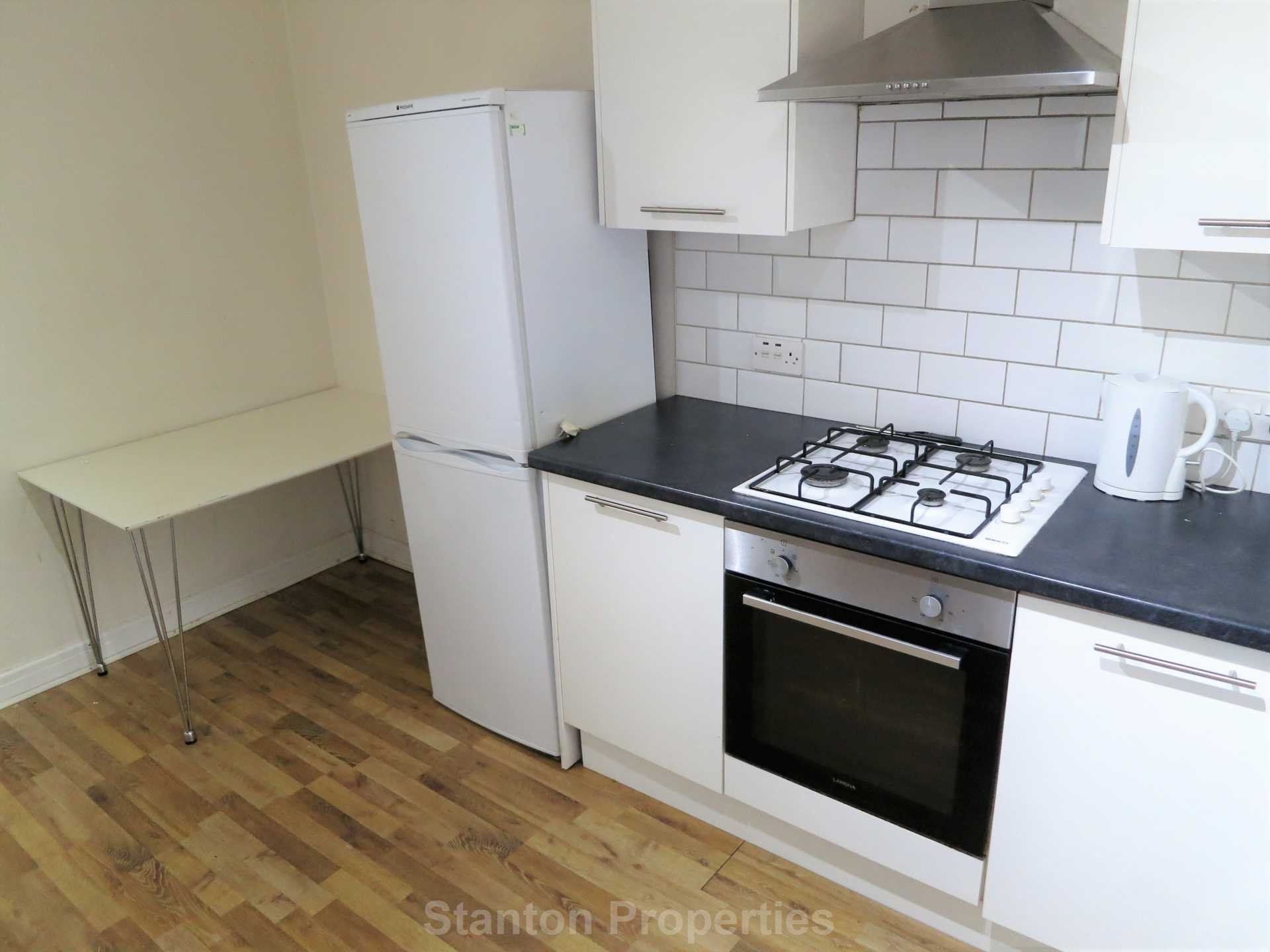 £150 pppw including bills, Burton Road, Withington, Image 3