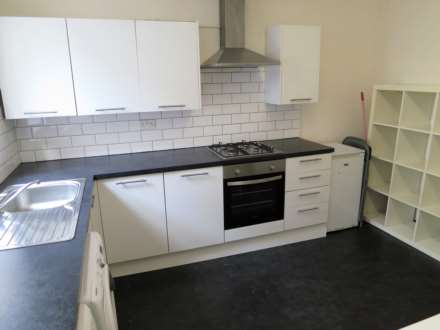 £120 pppw excluding bills, Copson Street, Withington, Image 2