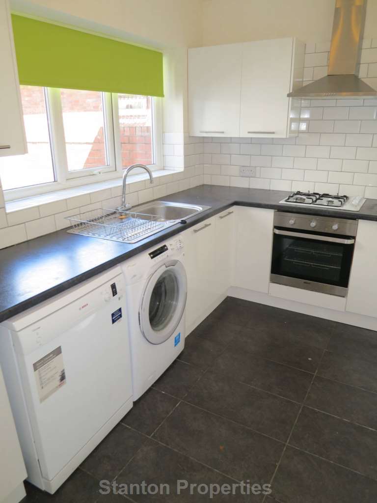 £120 pppw, Patten Street, Withington, Image 5