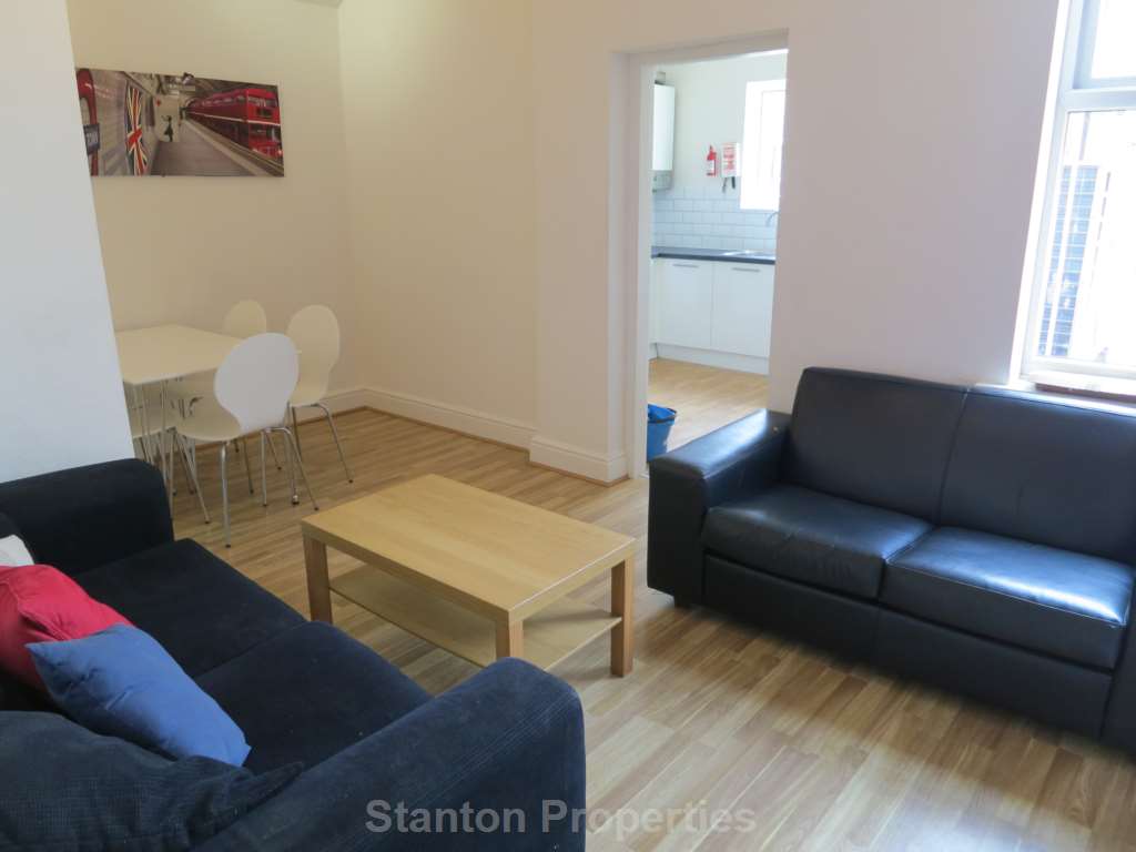 £115 pppw excluding bills, Copson Street, Withington, Image 4