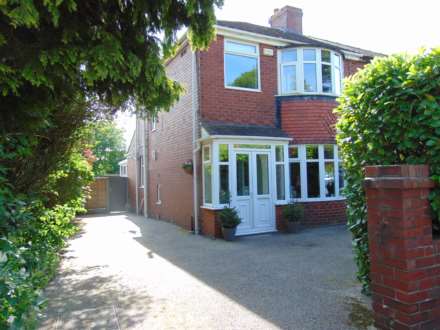Property For Sale Allen Close, Shaw, Oldham