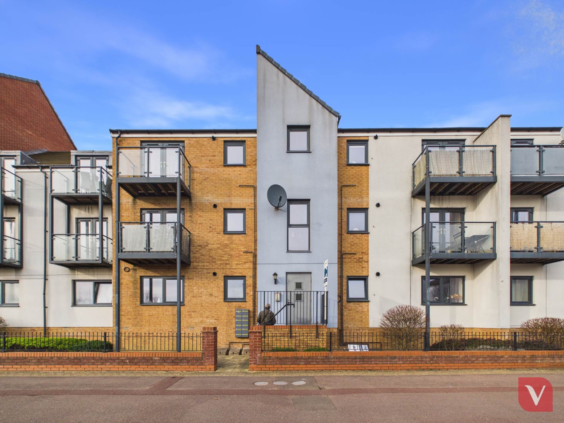 Countess Way, Milton Keynes, Image 13