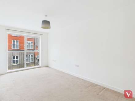 Millward Drive, Fenny Stratford, Image 10