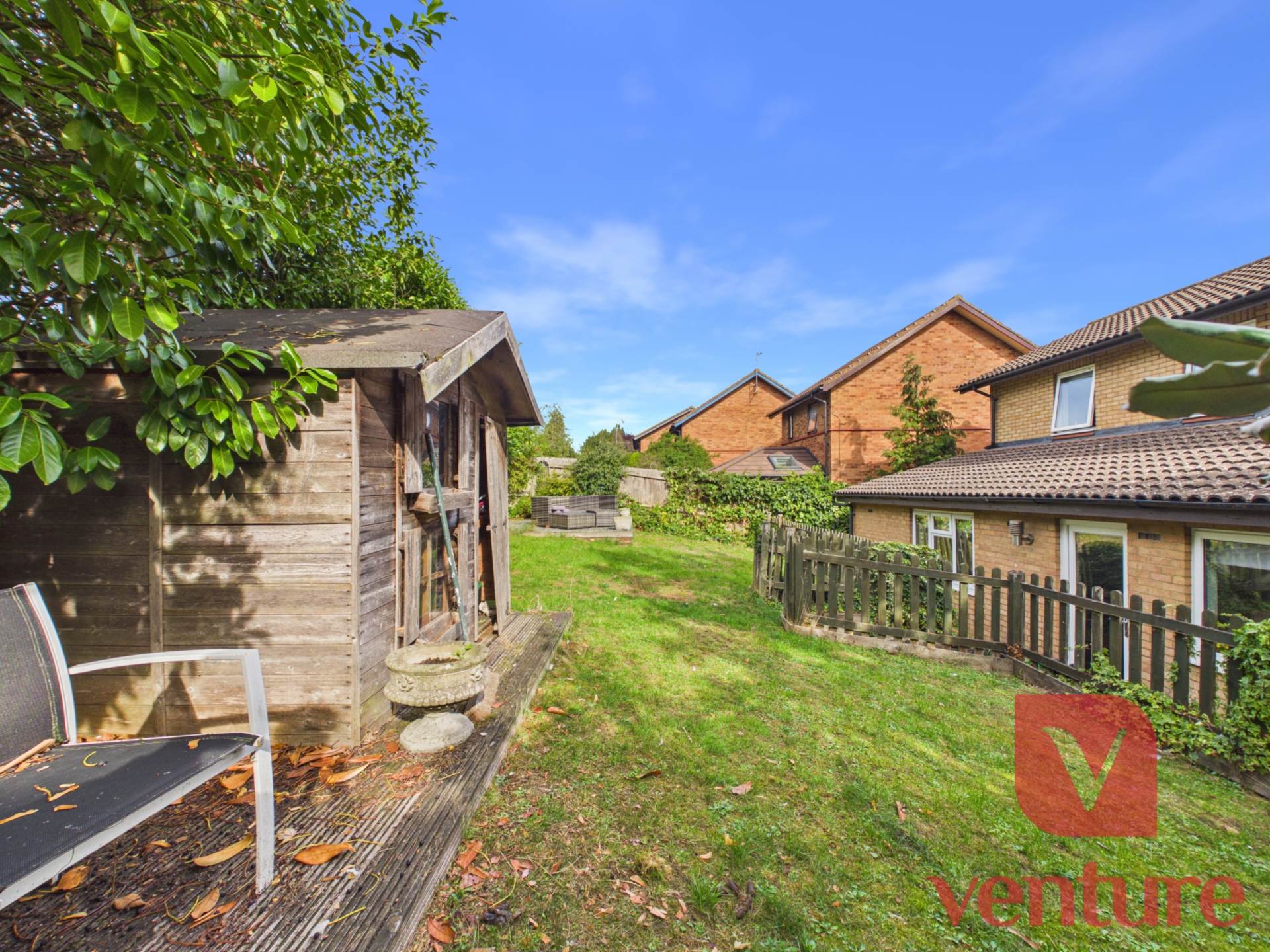 Minton Close, Blakelands, Image 17