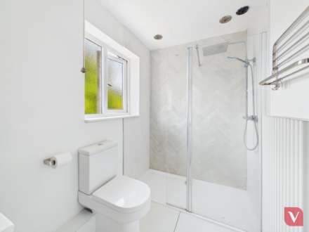 Brownbaker Court, Milton Keynes, Image 13