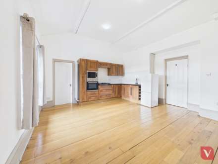 Park Road, Hanslope, Image 5