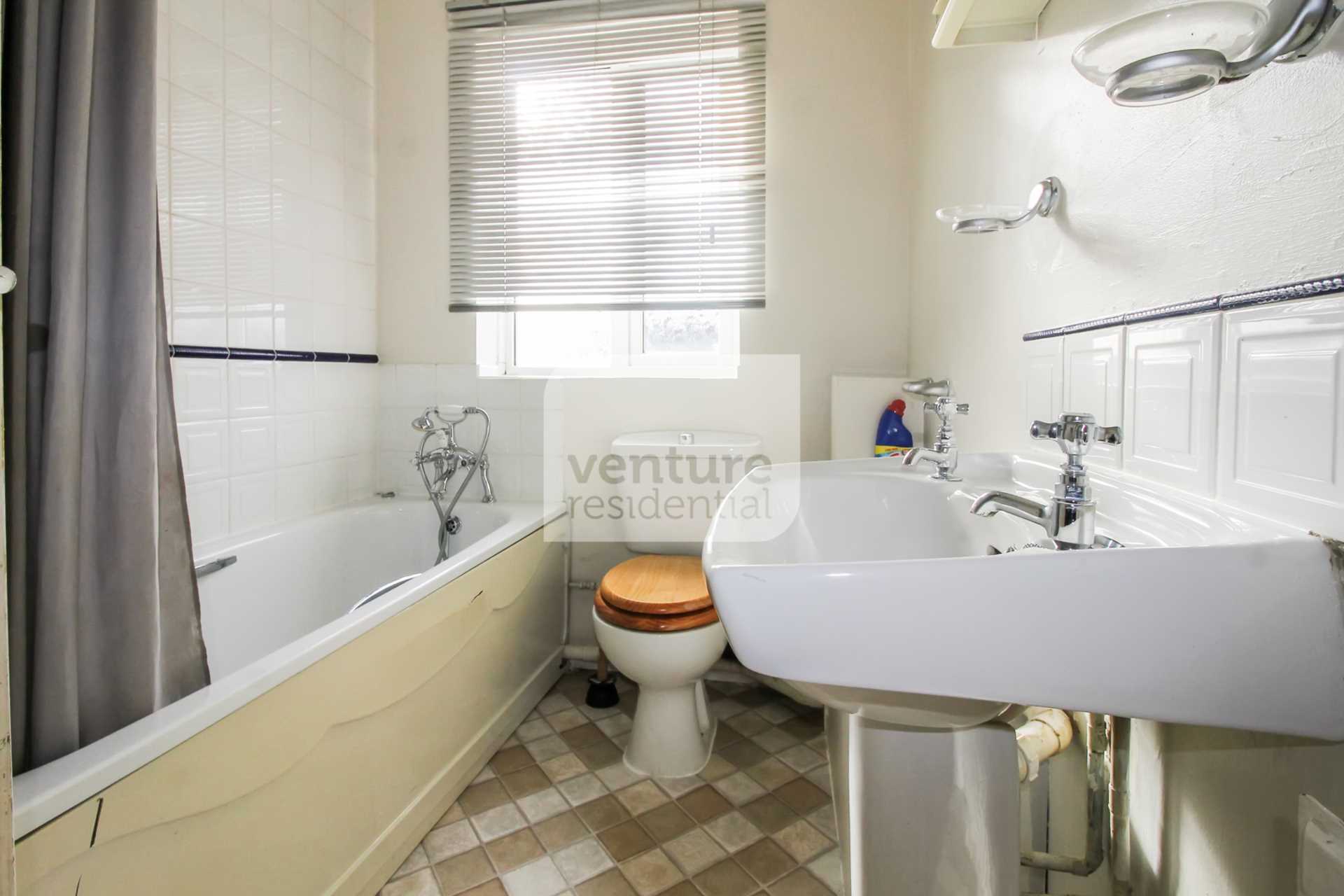 Hedley Rise, Luton, Image 11