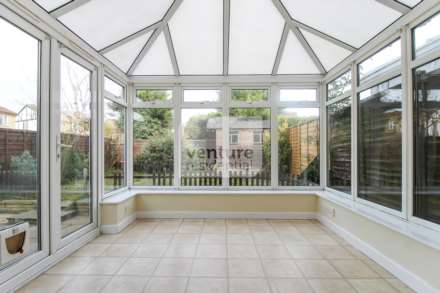 Hedley Rise, Luton, Image 4