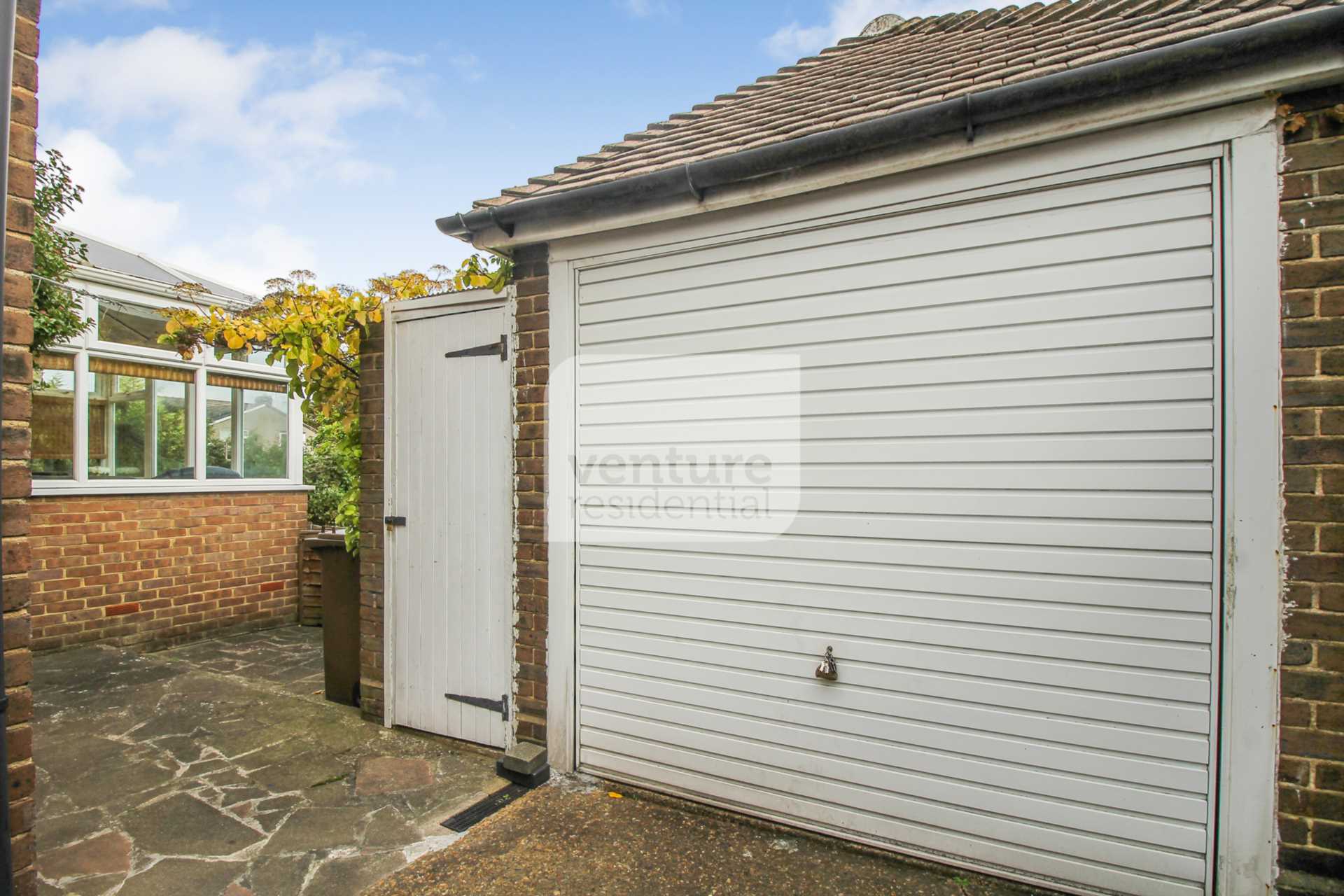 Stanton Road, Luton, Image 12