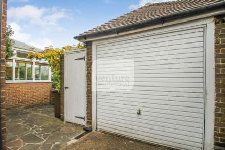 Stanton Road, Luton, Image 12
