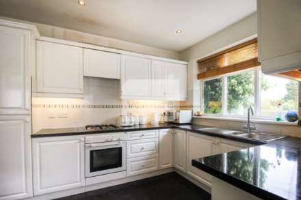 Stanton Road, Luton, Image 5