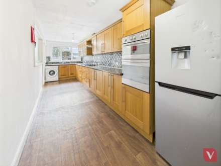 Durham Road, Luton, Image 10