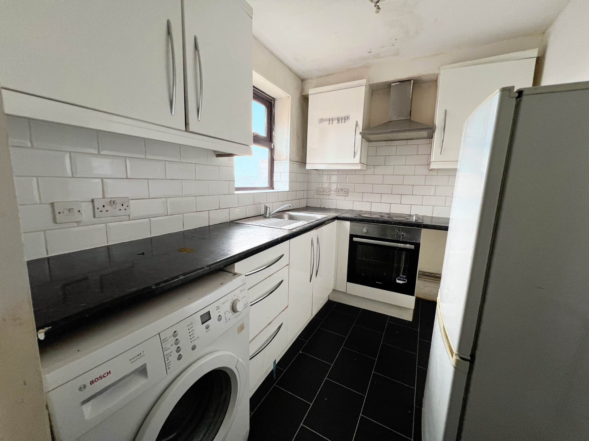 Napier Road, Luton, Image 2