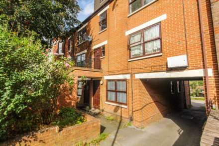 Property For Rent Napier Road, Luton