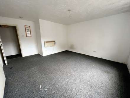 Napier Road, Luton, Image 4